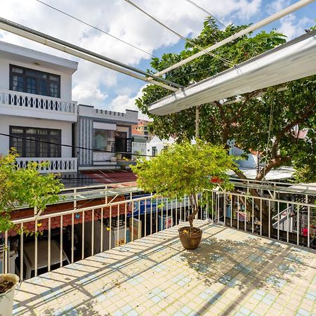 Lavila Homestay Хой Ан Екстериор снимка